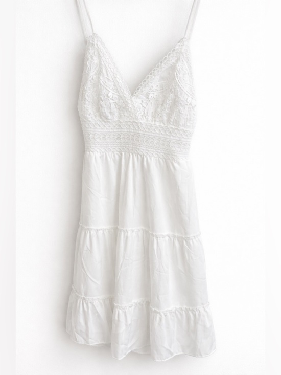Ecowish Dresses & Skirts - V-Neck Spaghetti Strap Bowknot Backless Sleeveless Lace Mini Swing Dress NWT